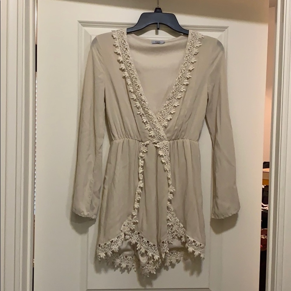 Toni Spring Awakening Romper - color Toast